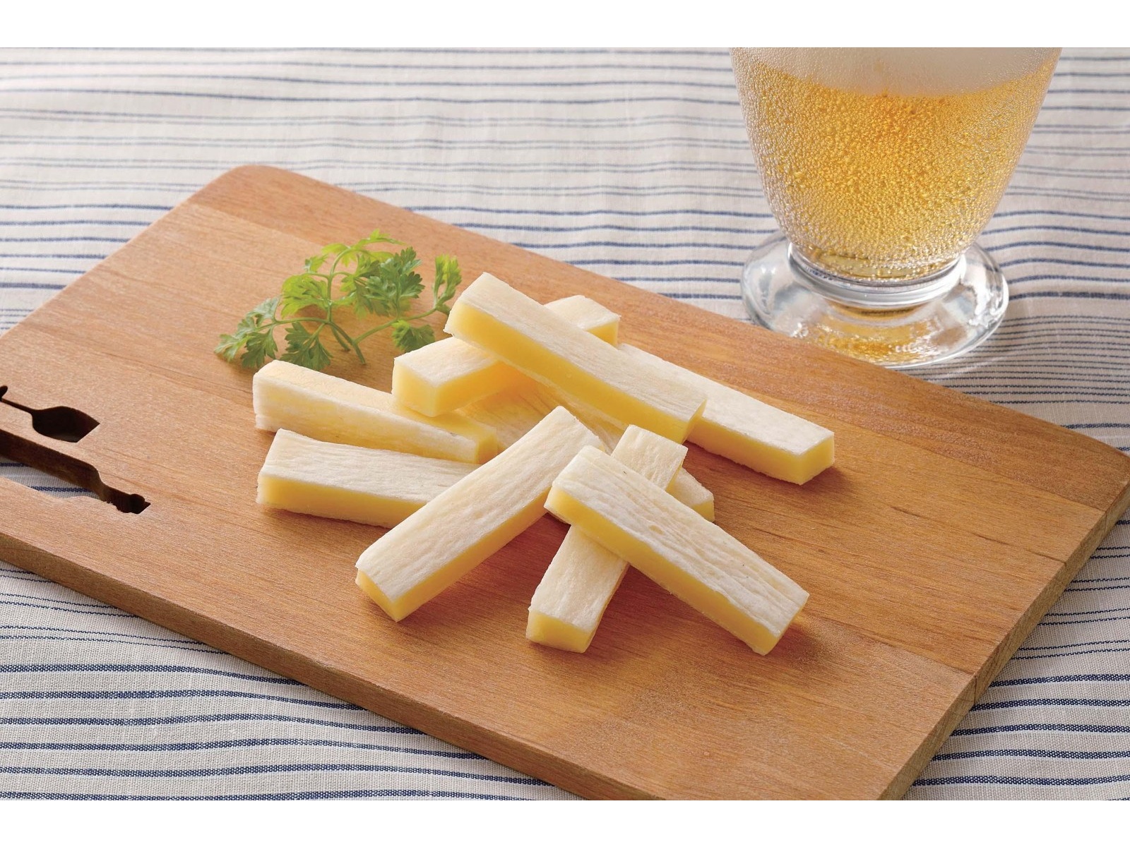 なとり 一度は食べていただきたい 贅沢なチーズ鱈 64g| コープ