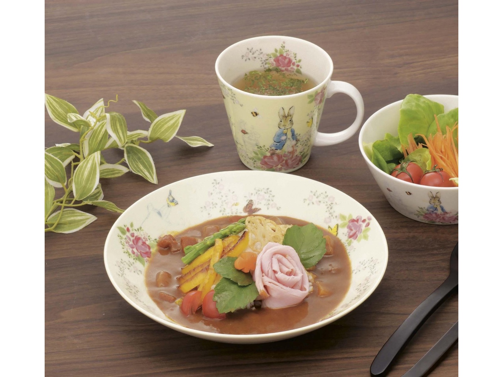 【30％OFF】 ピーターラビット コープ ピーターラビット| 1枚 パスタカレー皿 カトラリー(スプーン等)